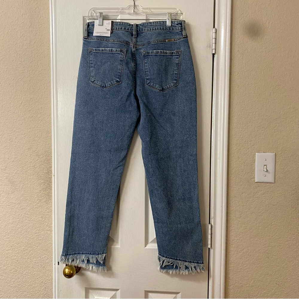 Kancan Womens Size 28” Double Fringe High Rise Straight Fit Med Wash Jeans NWT! - Picture 8 of 16